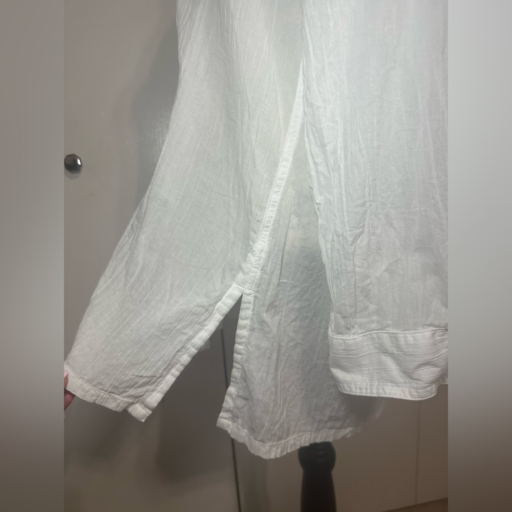 Lauren Ralph Lauren
Crushed Cotton Camp Shirt Swim Cover-Up - Picture 6 of 11